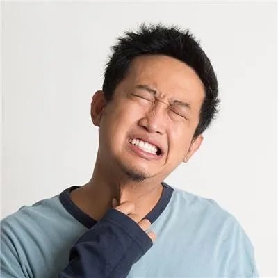 喉咙痛是什么原因引起的