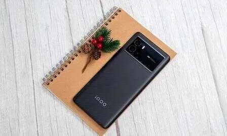 vivo手机哪款性价比高质量好(2022值得入手的手机)