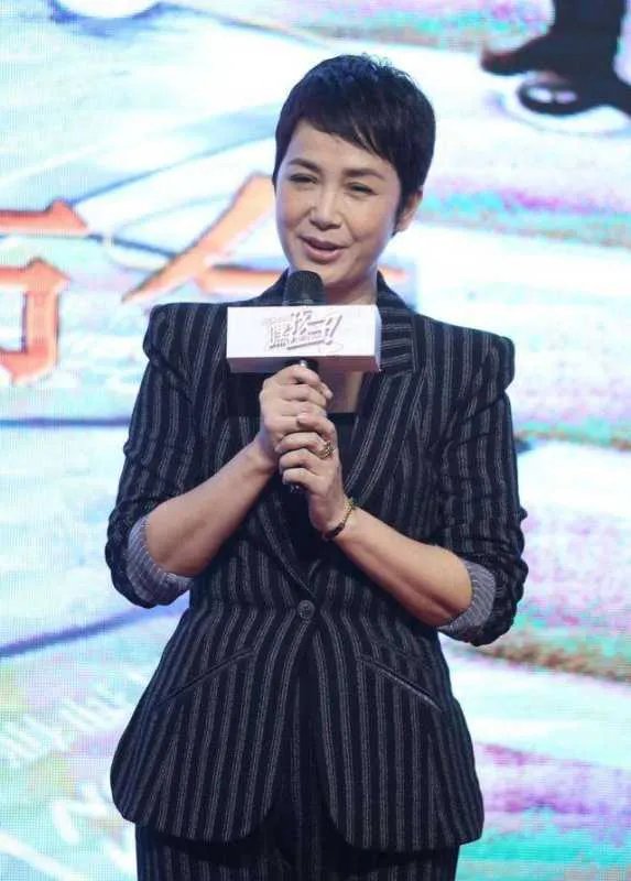 蒋雯丽老公是谁?婚姻幸福吗?