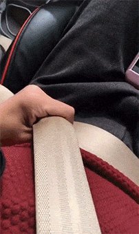 路人镜头下的刘德华 年龄真数字的动态图