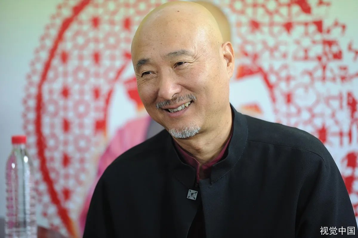 陈佩斯在人民日报撰文谈喜剧,他说了些什么?