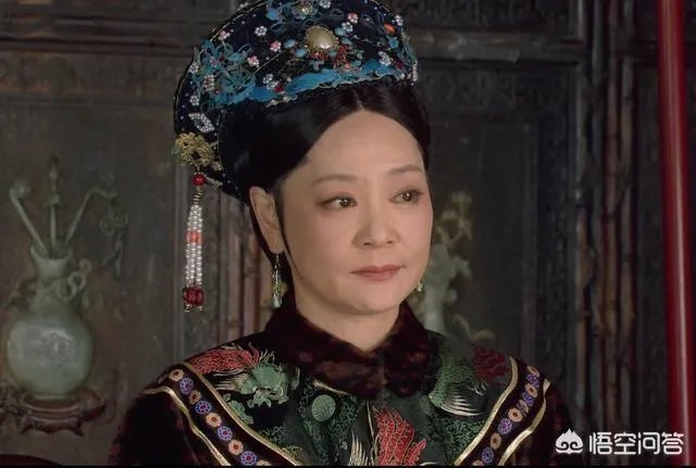 《甄嬛传》里,华妃怀孕的时候,雍正还不是皇上,那他为什么不让华妃有孩子?