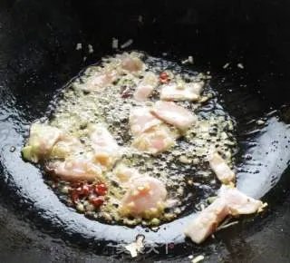 腐竹莴荀炒肉