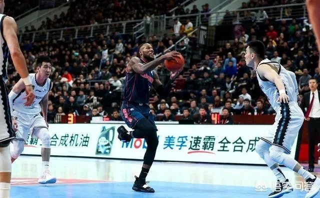 男篮就