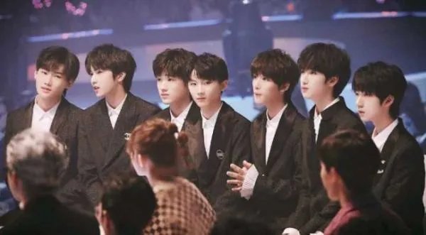 tnt时代少年团的成团日