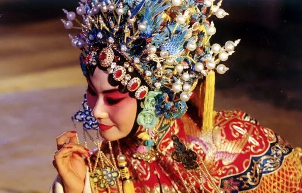 董圆圆