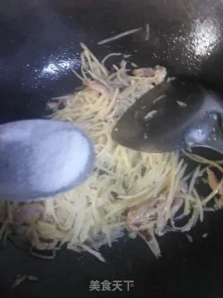 土豆丝炒肉