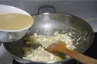 奶油蘑菇汤