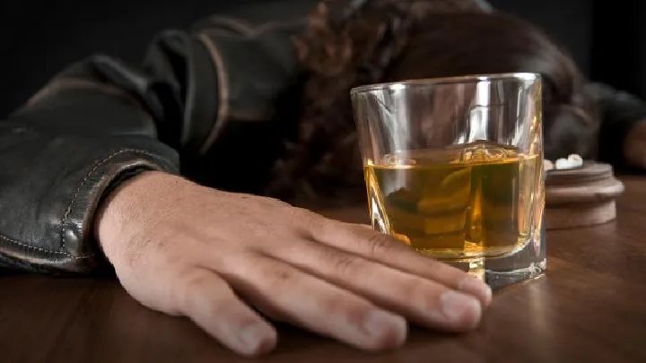 酒精中毒性脑病需要做哪些化验检查