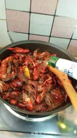 麻辣小龙虾