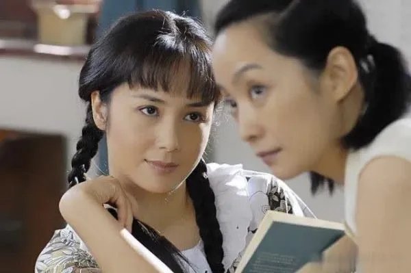 蒋雯丽老公是谁?婚姻幸福吗?