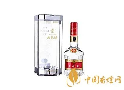 喝完一瓶歪嘴什么感觉?真相揭秘!