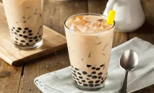 秋天第一杯奶茶什么意思，出处，含义，介绍分别是什么?