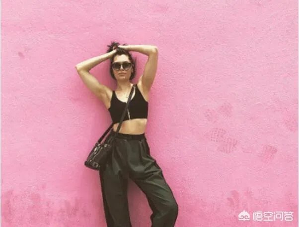 如何评价jessiej结石姐在instagram上发帖说她是歌手节目的第一位国际嘉宾？