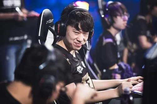 Lpl常规赛最佳阵容公布,这些阵容算是最强阵容吗?