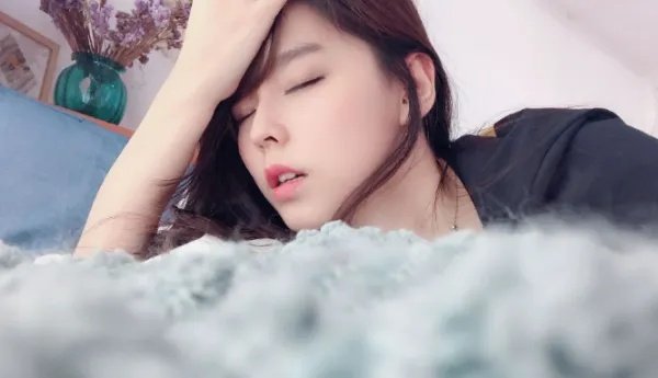 沫子在哪个平台直播?