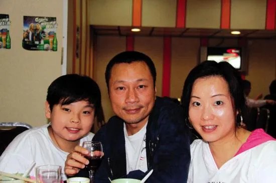 黎耀祥老婆