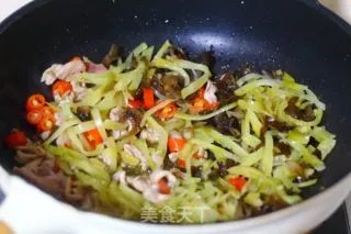 榨菜炒肉丝