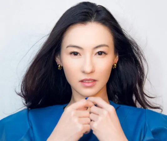 张柏芝罕见提到谢霆锋,如今终于释怀,对他的称呼非常得体,称呼什么?