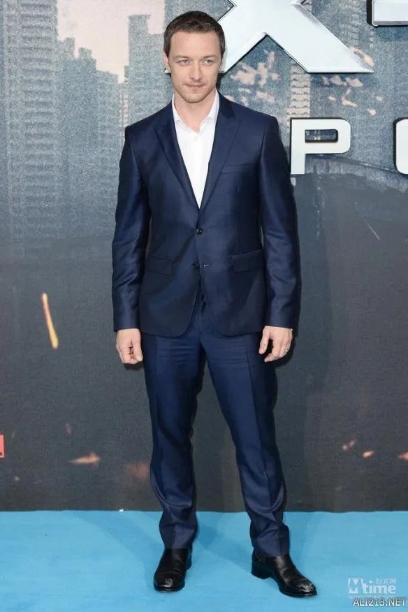 《X战警：天启》伦敦全球首映 万磁王缺席X教授撑场