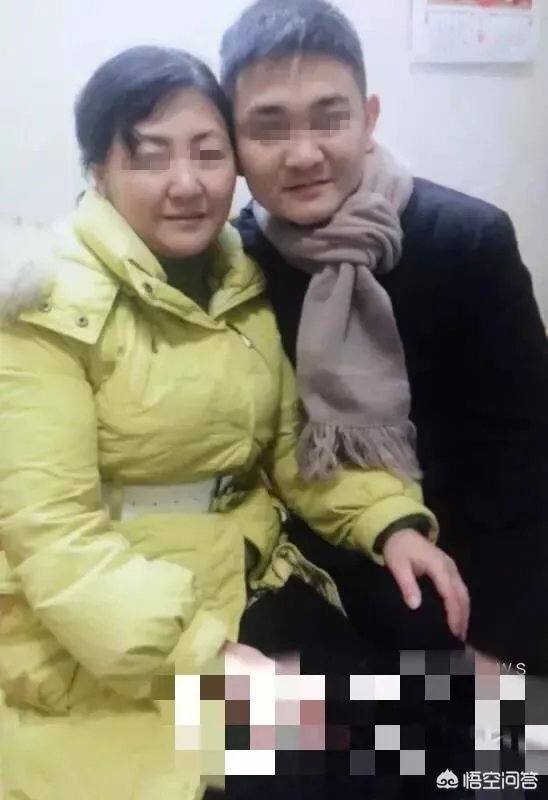 保姆偷子26年还回不成器儿子,亲妈怒怼:这是甩包袱。对此事你怎么评价?