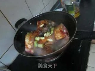 简单家常炖白鲢鱼