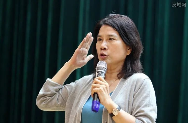 董明珠谈小米空调 格力空调质量技术均领先无压力