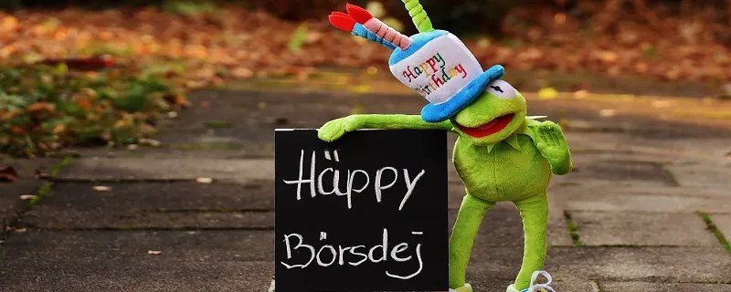 自己过生日发的朋友圈的经典句子